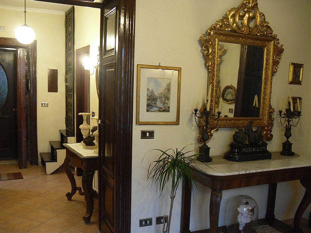 Bed And Breakfast I Vicoletti Di Napoli Екстериор снимка