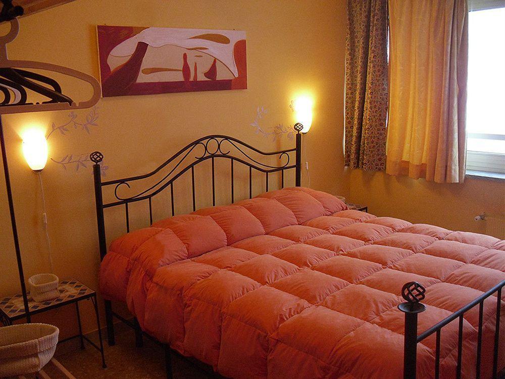 Bed And Breakfast I Vicoletti Di Napoli Екстериор снимка