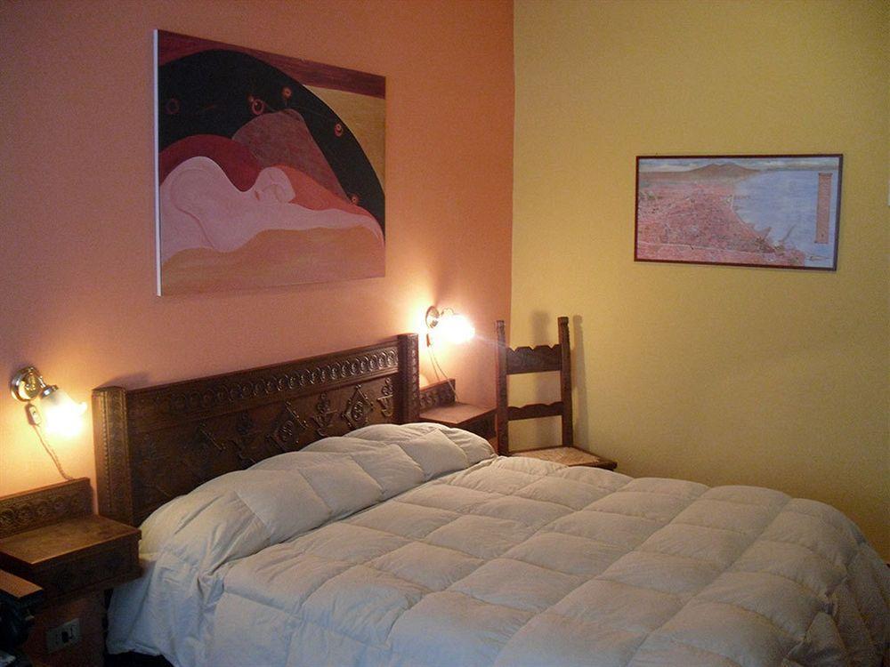 Bed And Breakfast I Vicoletti Di Napoli Екстериор снимка